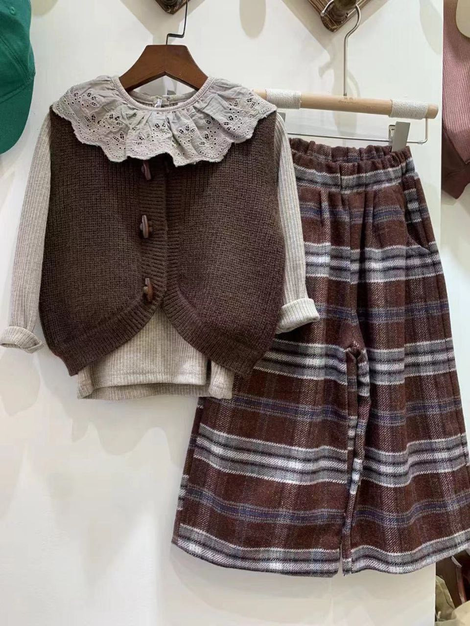 طقم بناتي 3 قطع