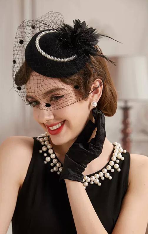 chapeau