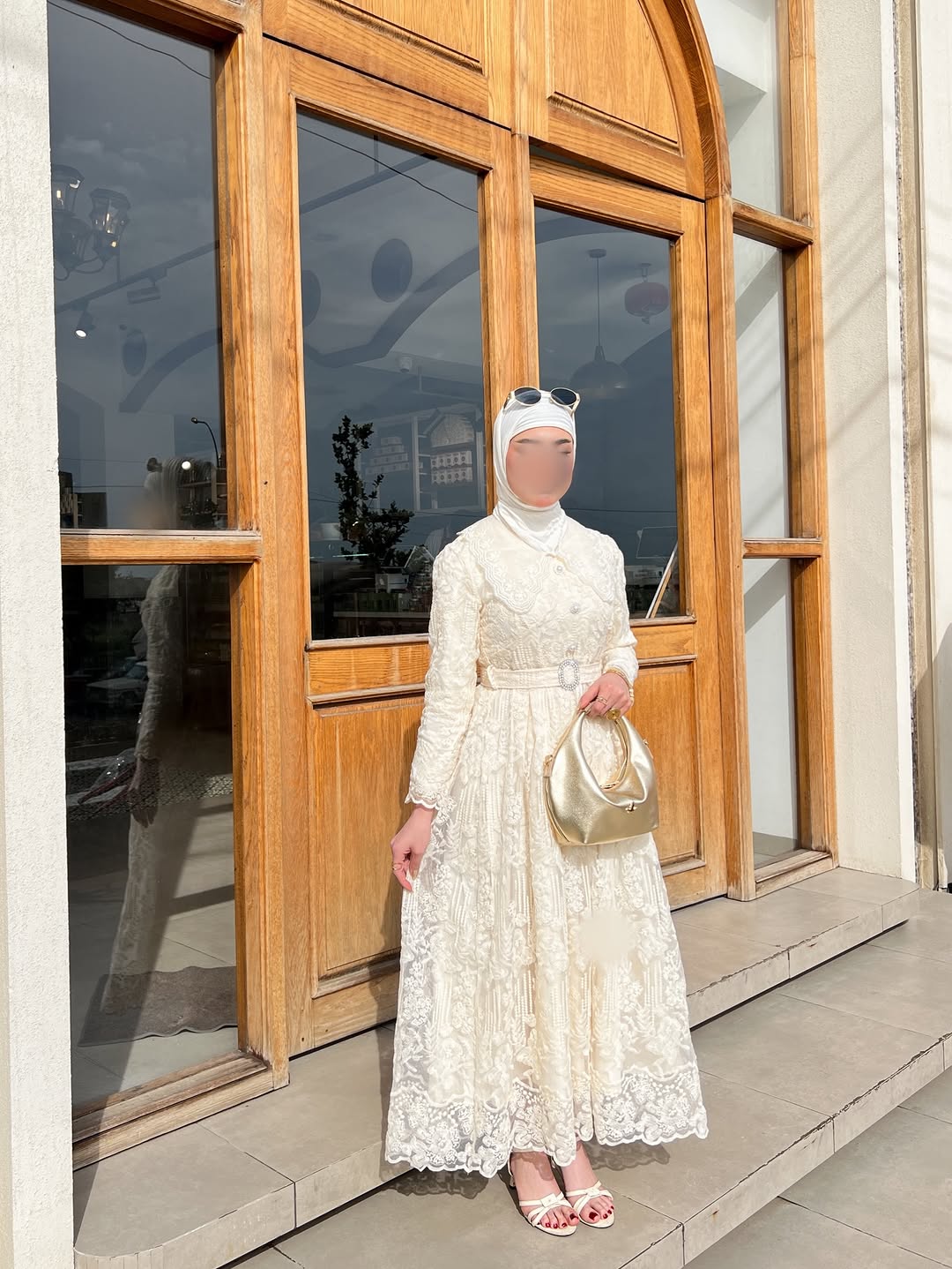 Robe Dentelle للمحجبات